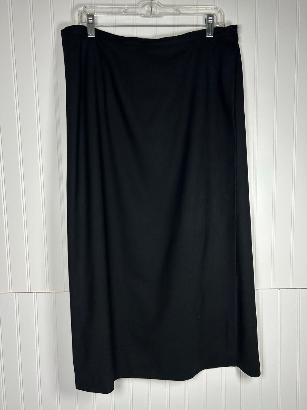 Talbots wrapped black Skirt Wool Lycra Straight  Midi plus Size18